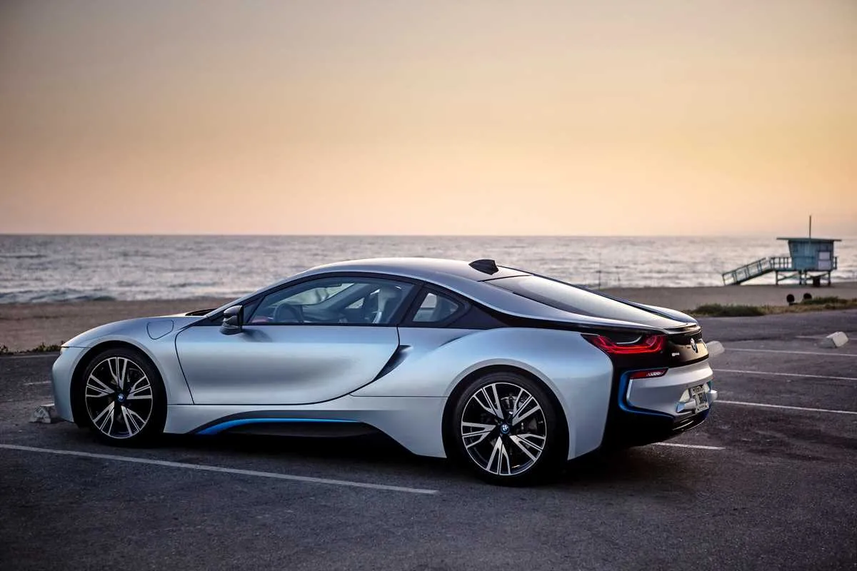 bmw i8 motor specs